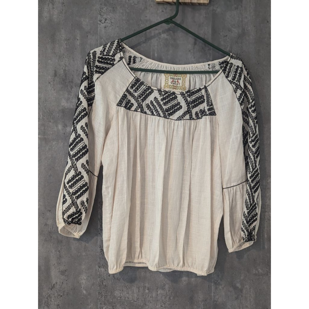 Women's Chelsea & Violet Blouse, Size L, White with Black Embroidery